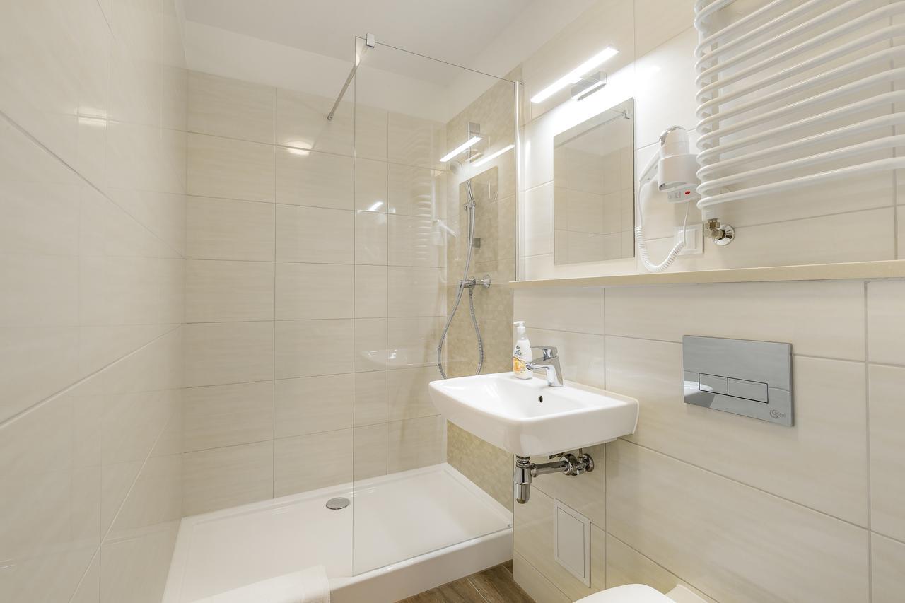 Gosciniec Mala Bawaria Hotel Szklarska Poreba Ruang foto